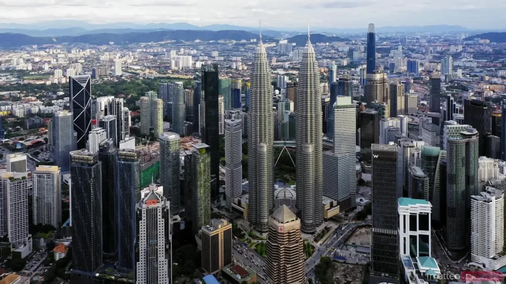 Ekonomi Malaysia berkembang 4.0 hingga 4.5 peratus 2026